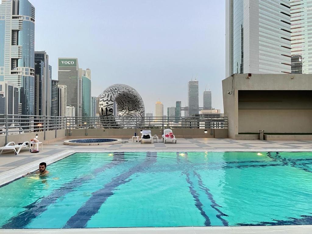 Travelers Backpackers Appartement Dubai Buitenkant foto