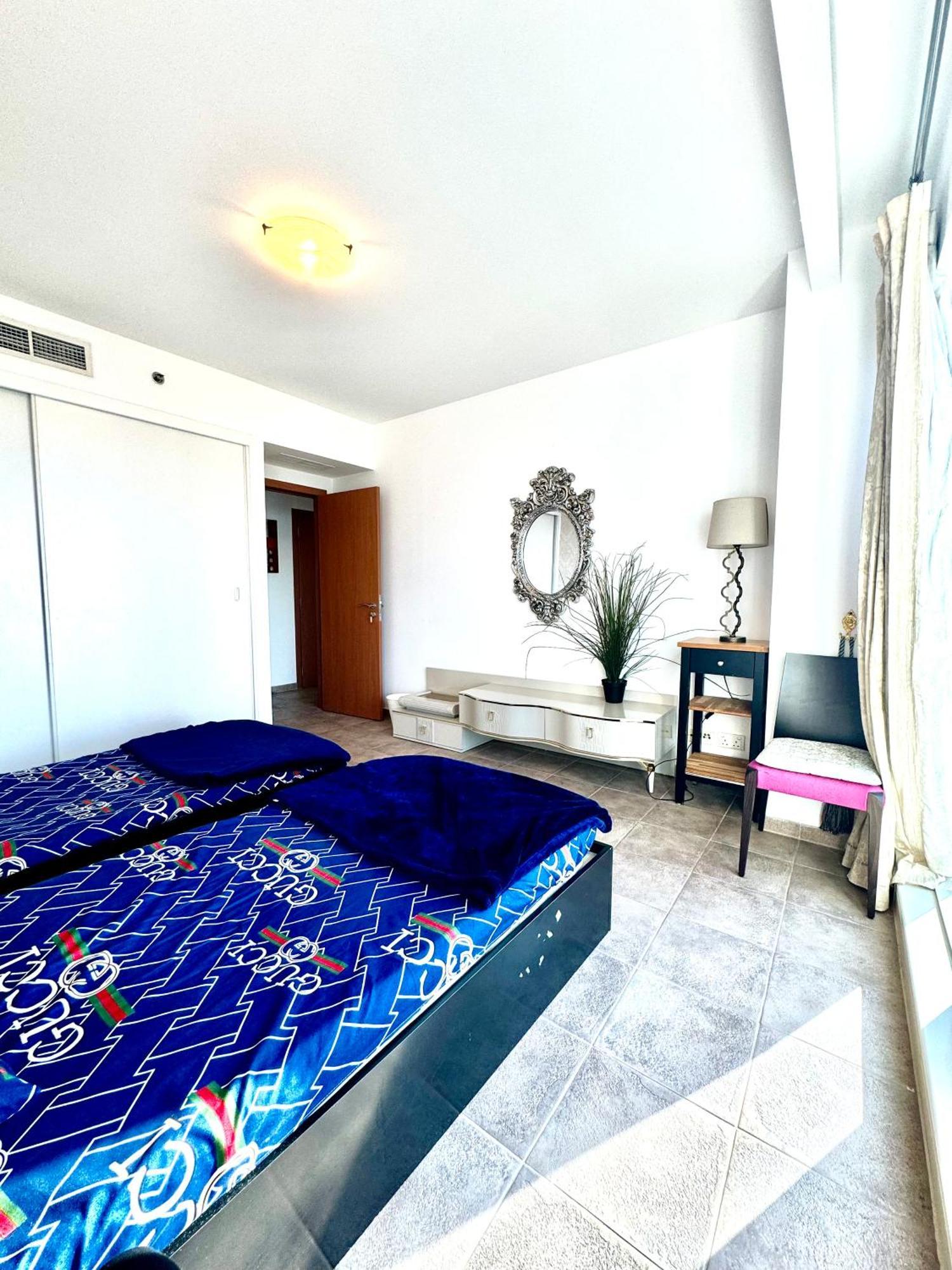 Travelers Backpackers Appartement Dubai Buitenkant foto