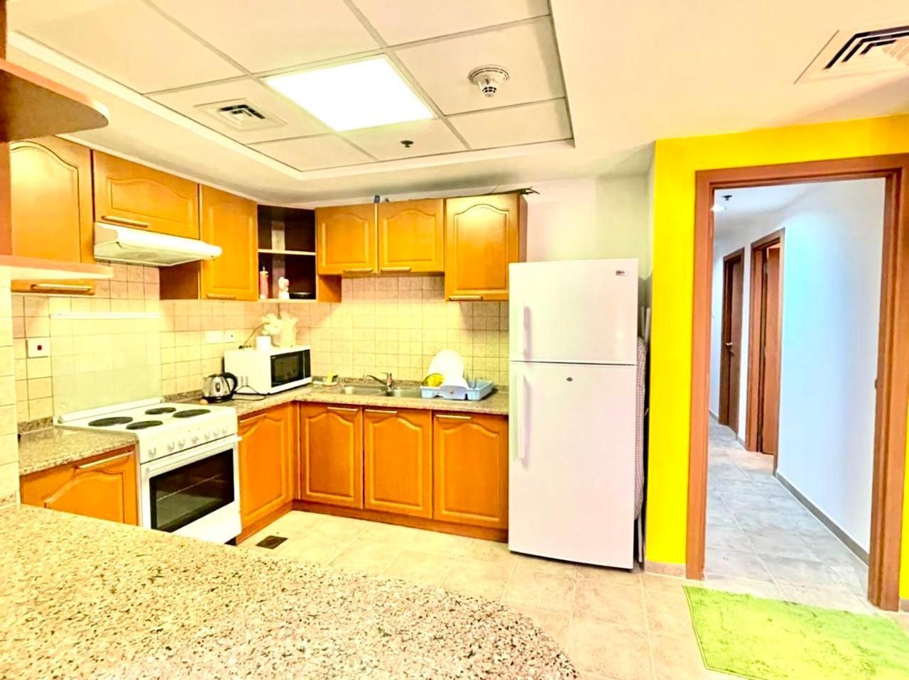 Travelers Backpackers Appartement Dubai Buitenkant foto