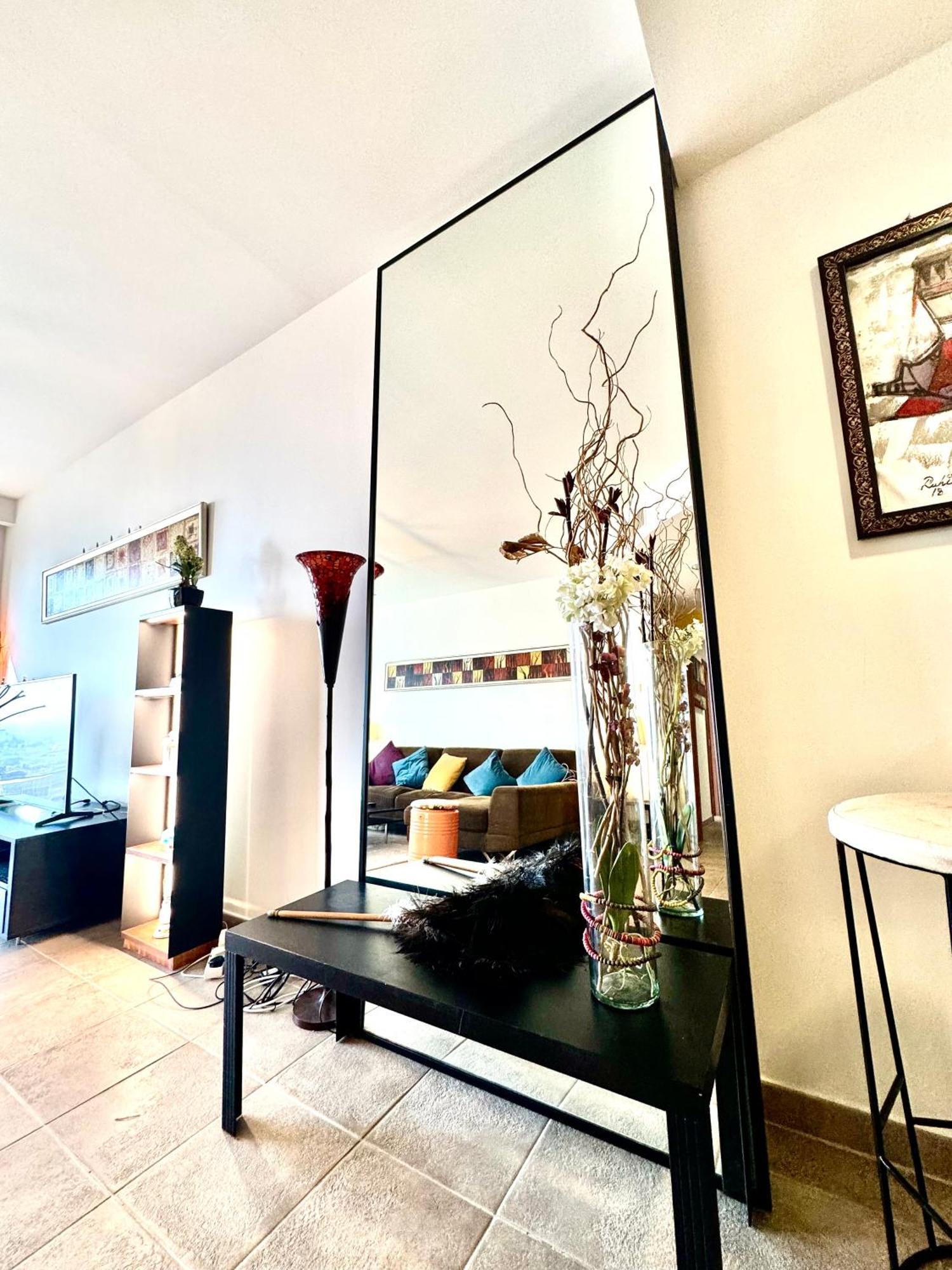 Travelers Backpackers Appartement Dubai Buitenkant foto