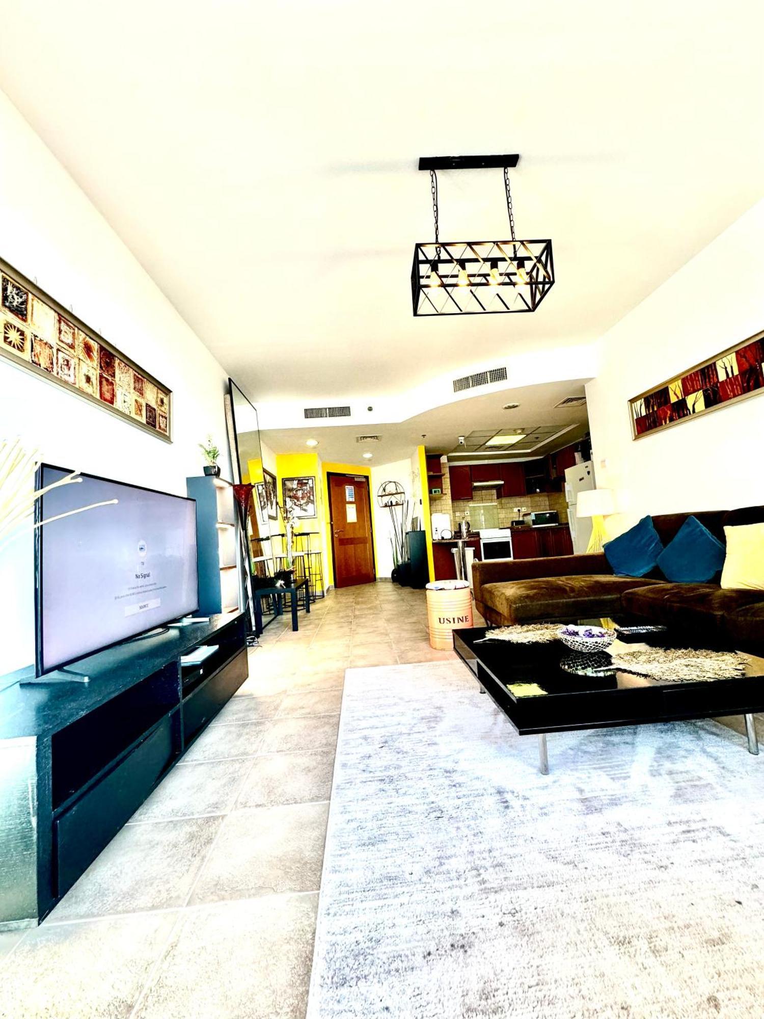 Travelers Backpackers Appartement Dubai Buitenkant foto