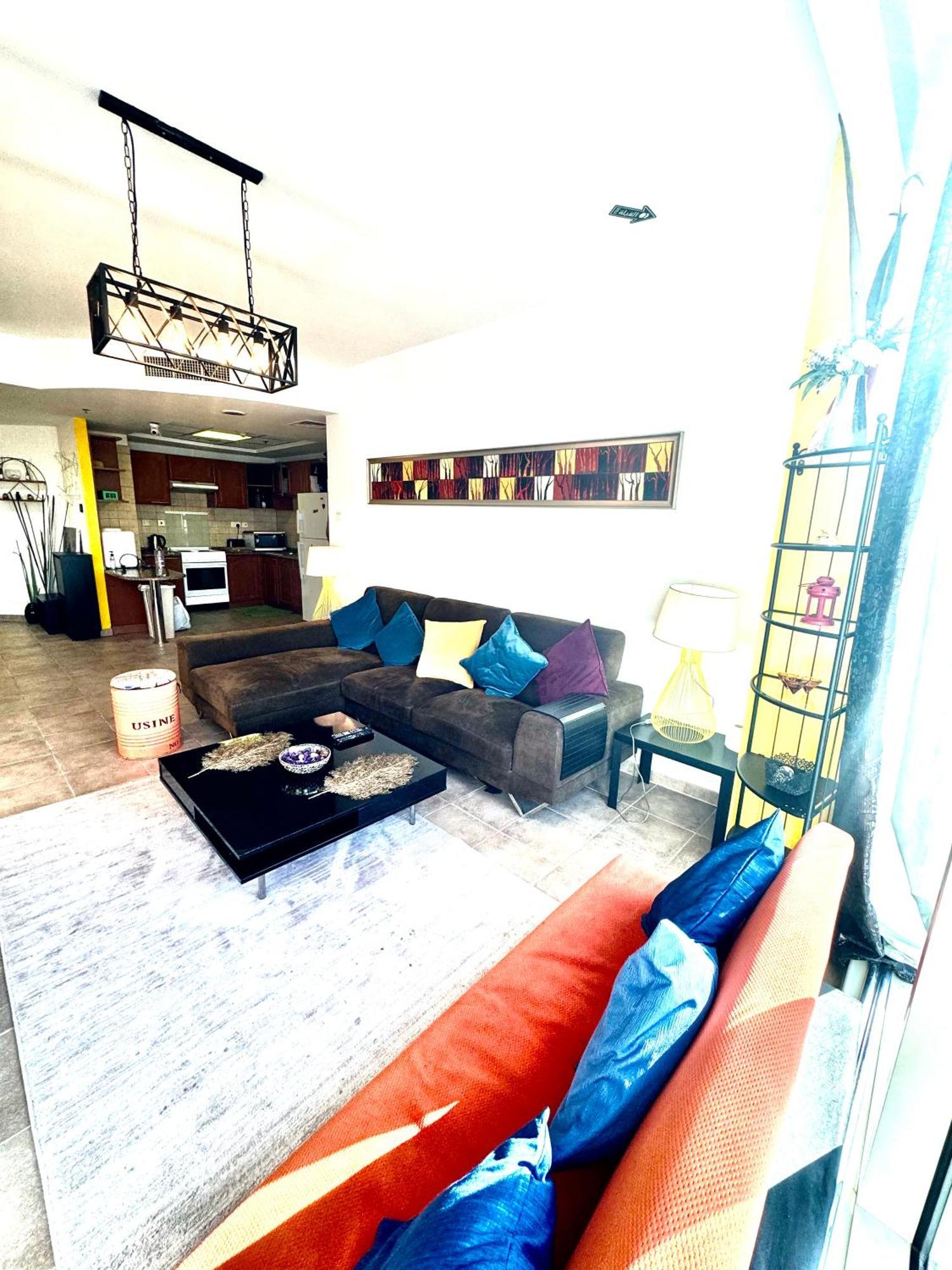 Travelers Backpackers Appartement Dubai Buitenkant foto