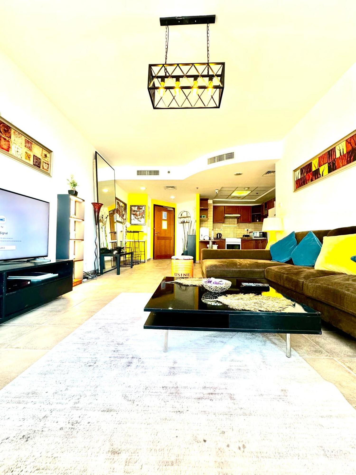 Travelers Backpackers Appartement Dubai Buitenkant foto